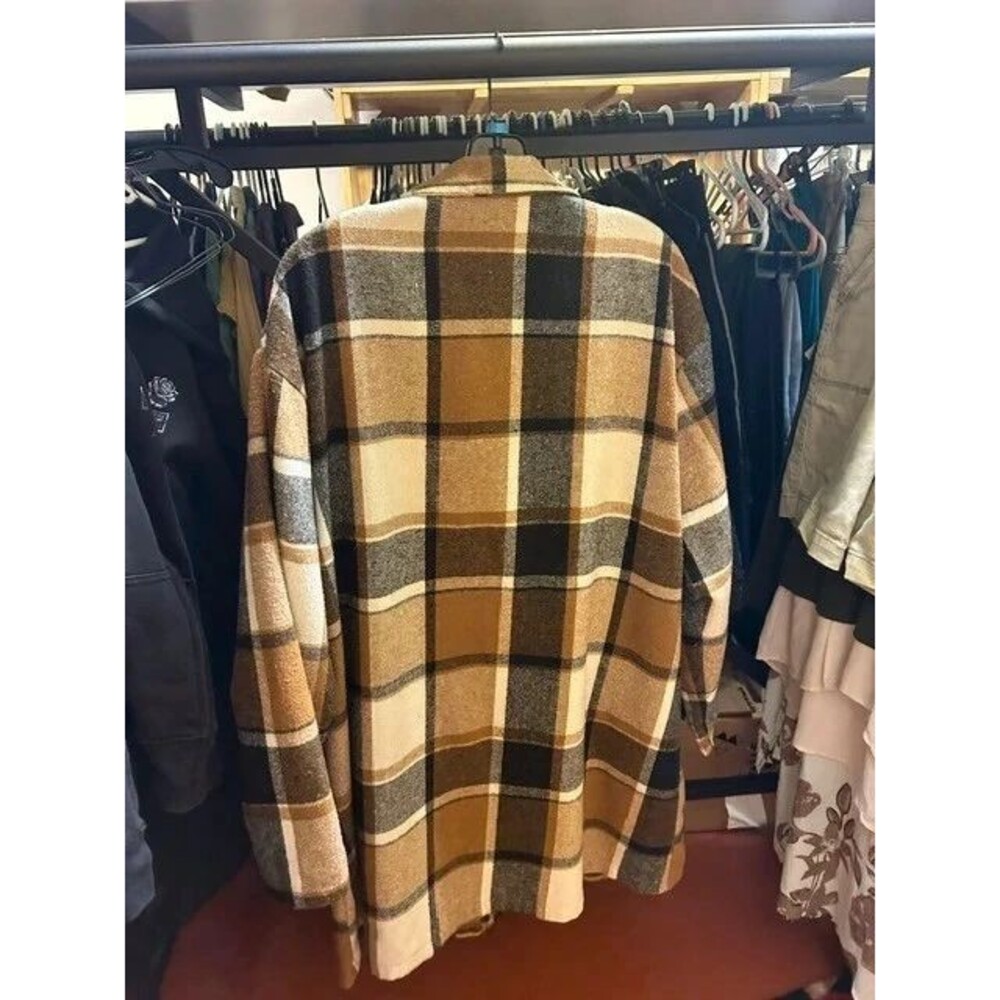 Plaid jacket - Picture 2 of 3
